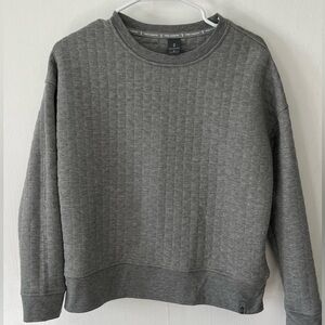 Free Country Quilted Grey Sweater